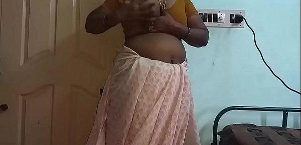  Indian Hot Mallu Aunty Nude Selfie And Fingering For  father in law